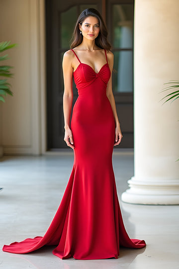 Robe de bal rouge mat fourreau spaghetti bretelles